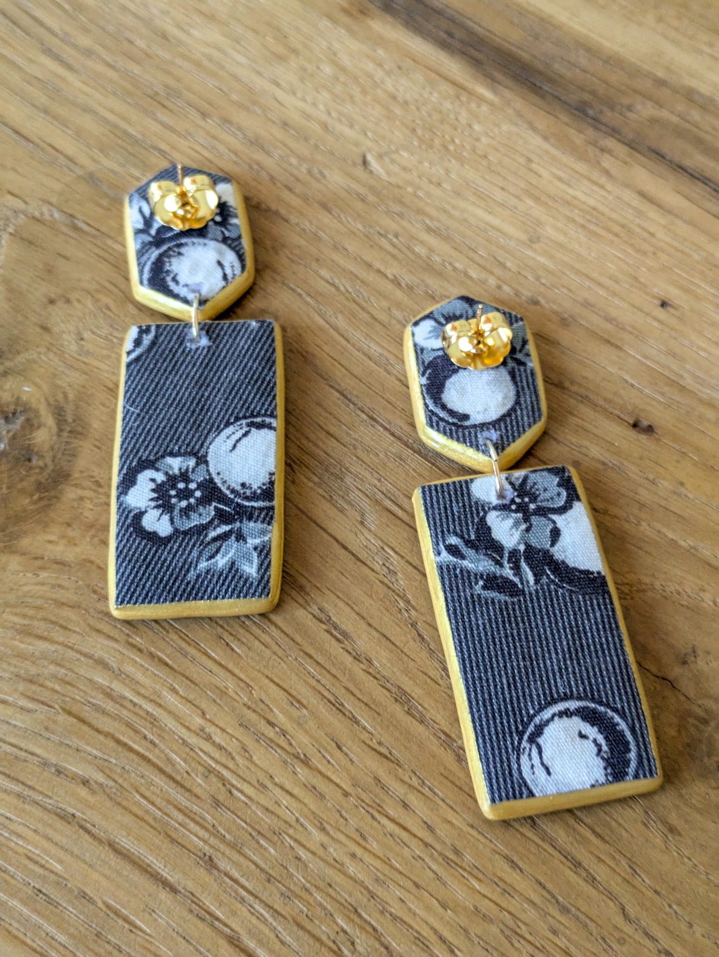 Olivia Statement Earring