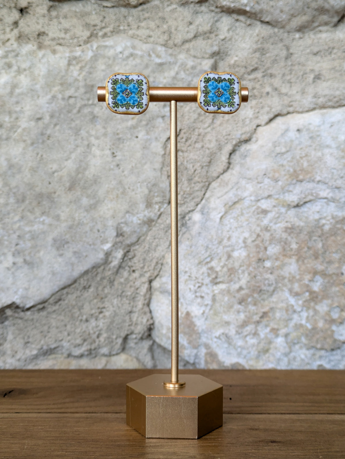 Linda Stud Earring
