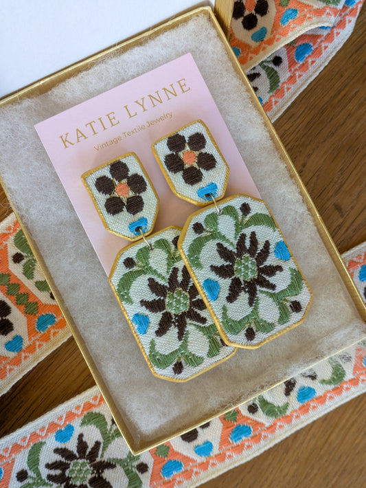 Carolina Statement Earring