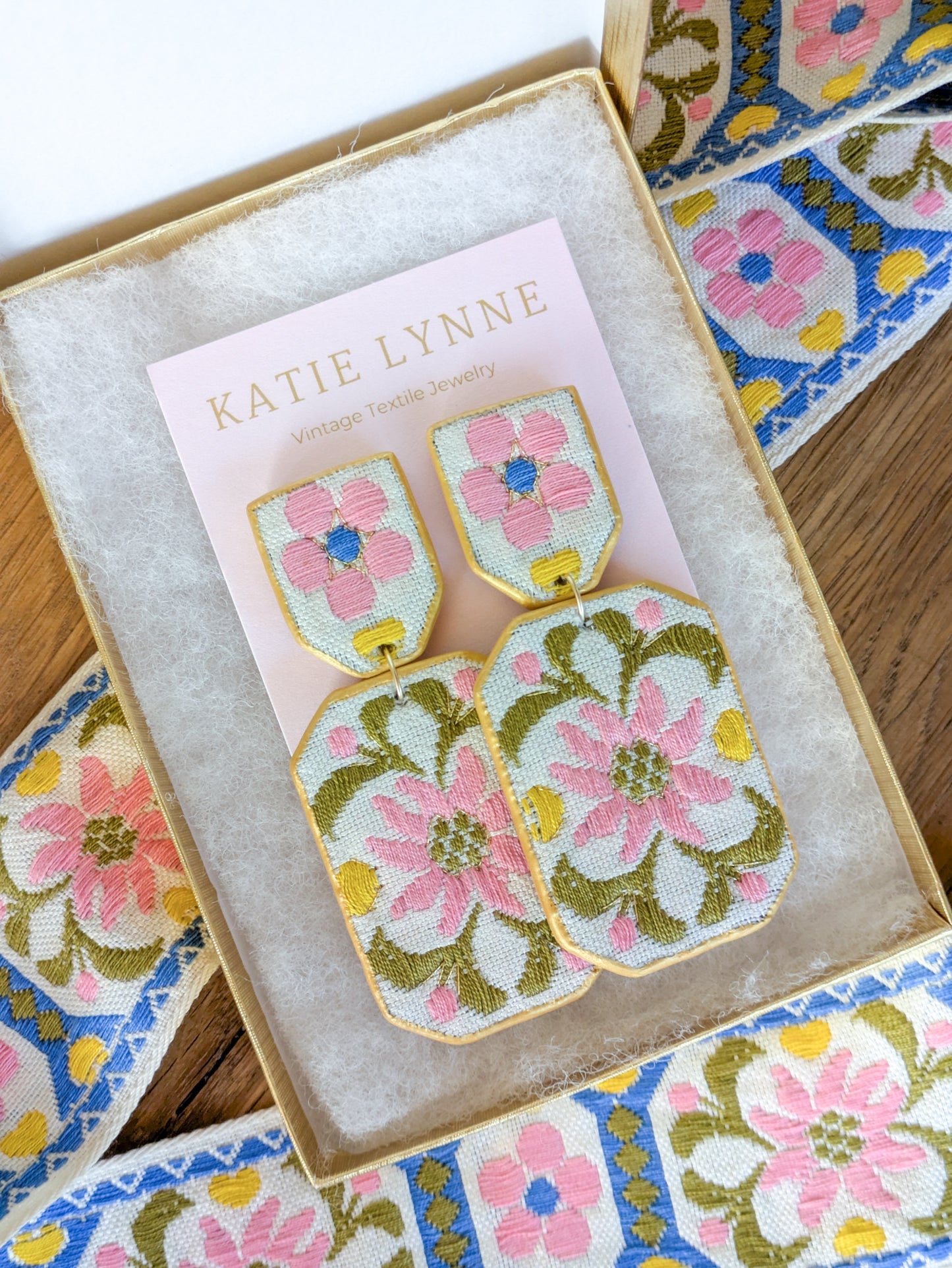 Carolina Statement Earring