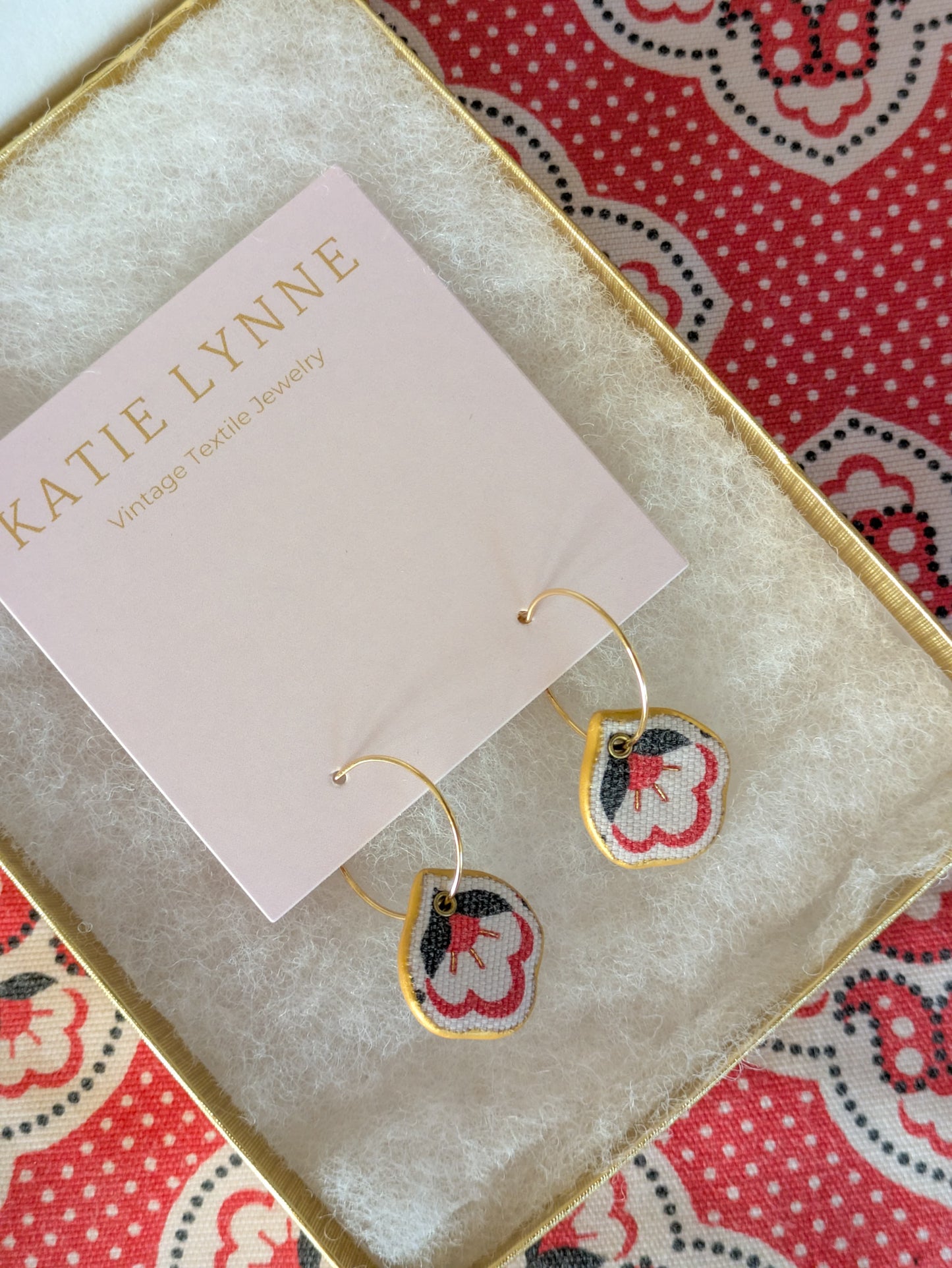 Donna Mini Hoop Earring