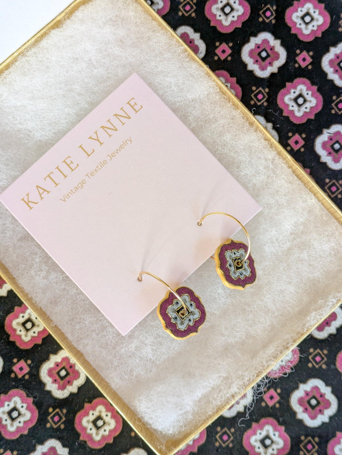 Sandra Mini Hoop Earring