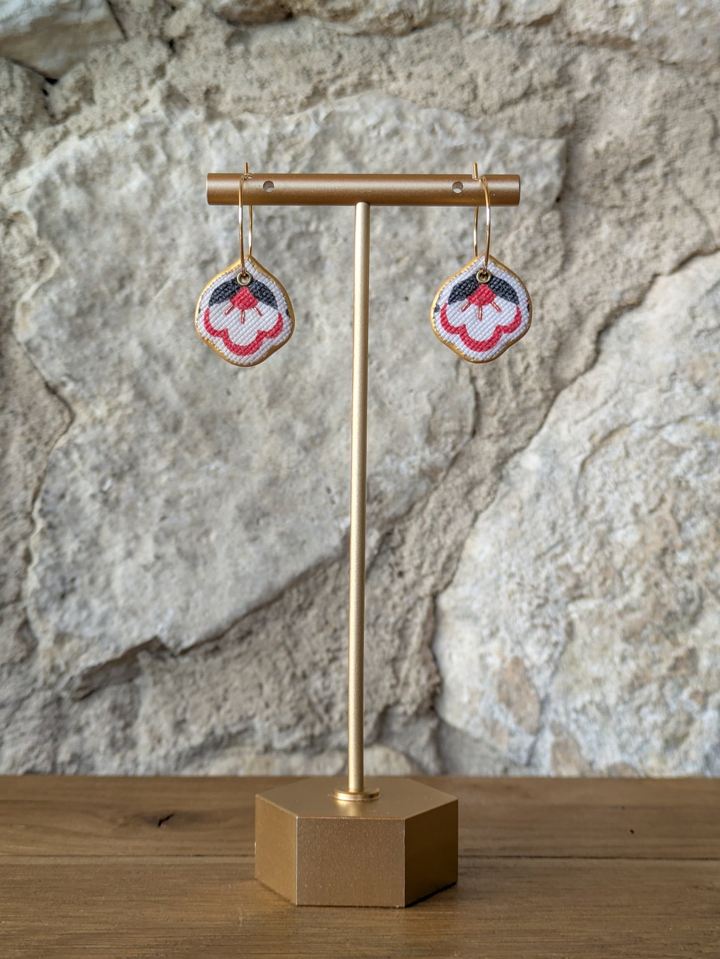 Donna Mini Hoop Earring