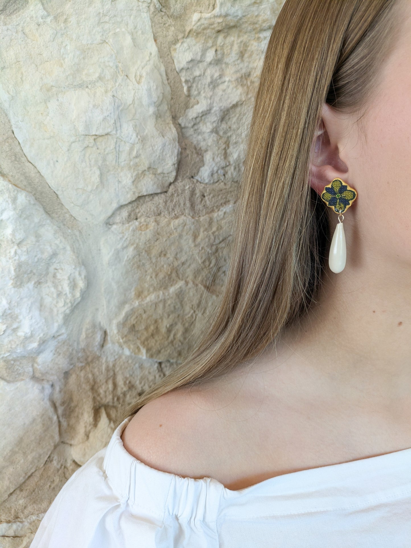 Isla Statement Earring