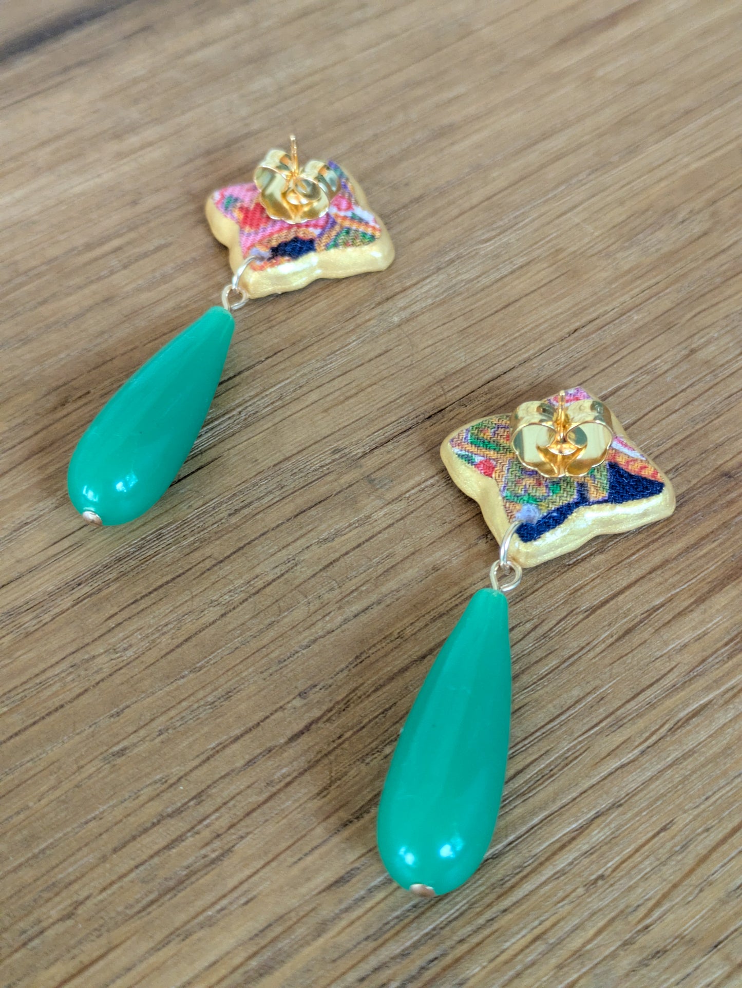 Nina Statement Earring