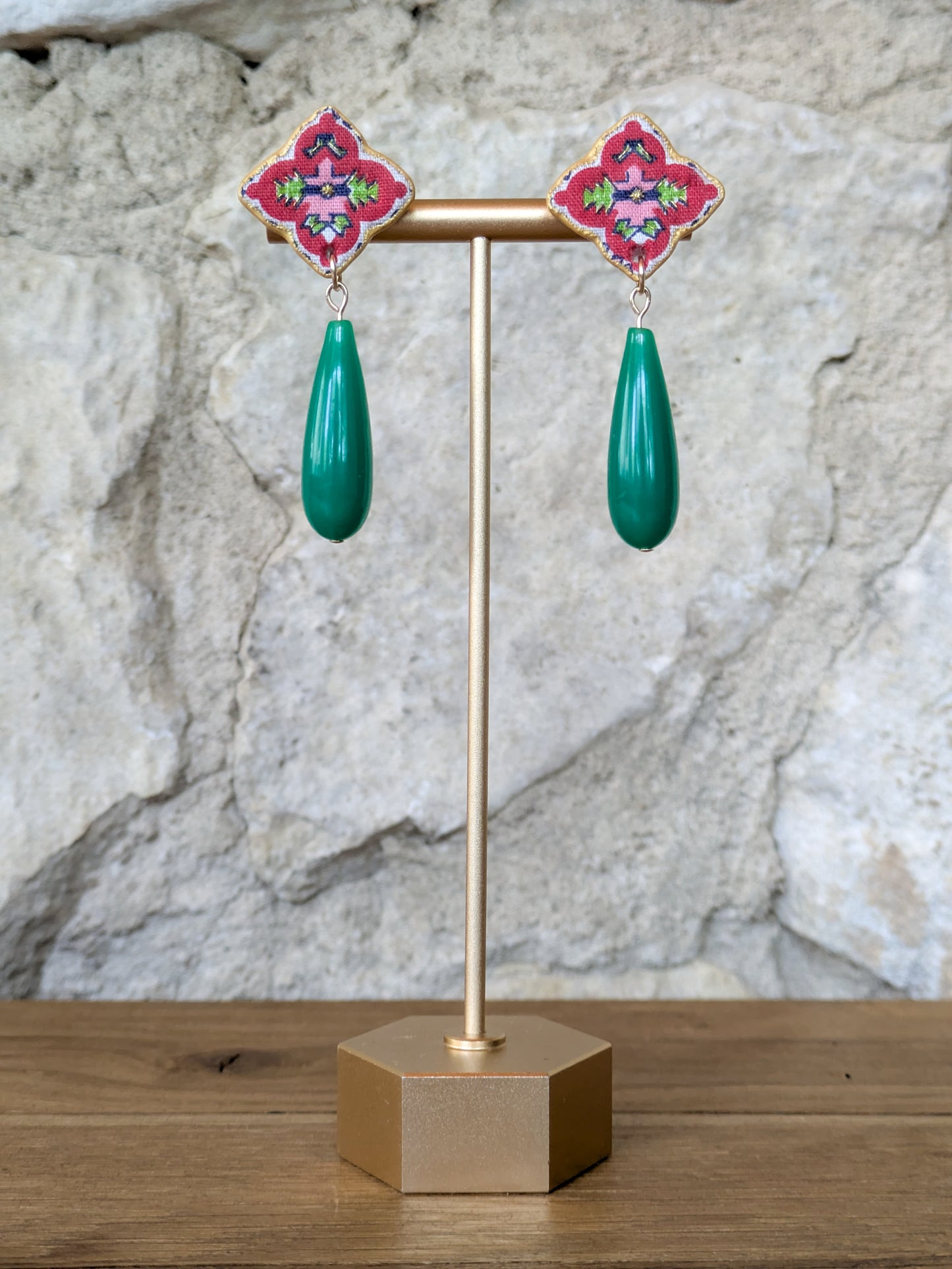 Nina Statement Earring