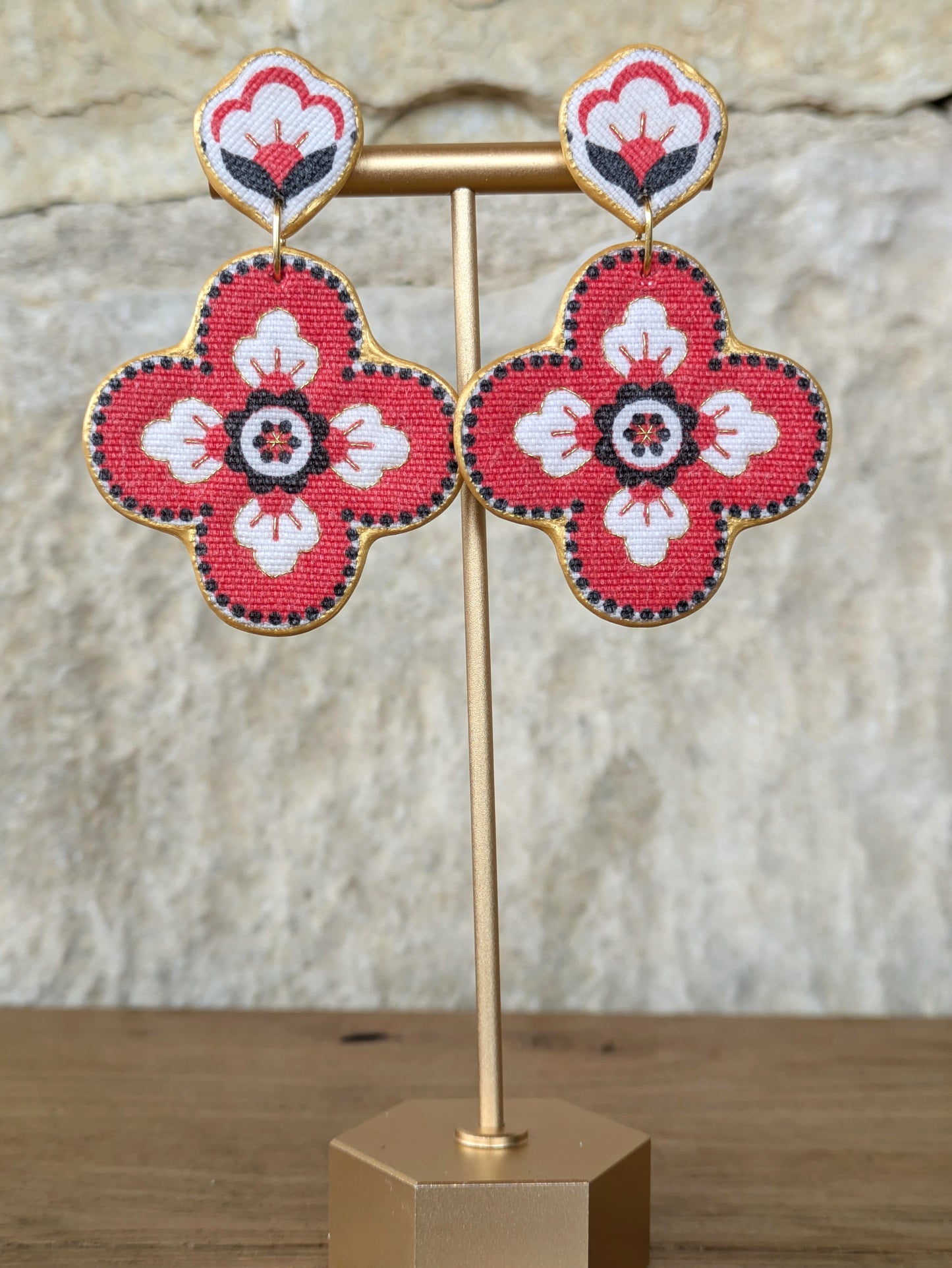 Donna Statement Earring